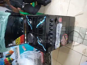 Blue Frame Standing Cooker