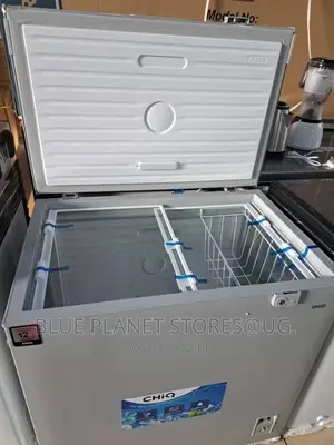 Chiq 260litres Chest/Deep Freezers \\ Ccf261dwk3