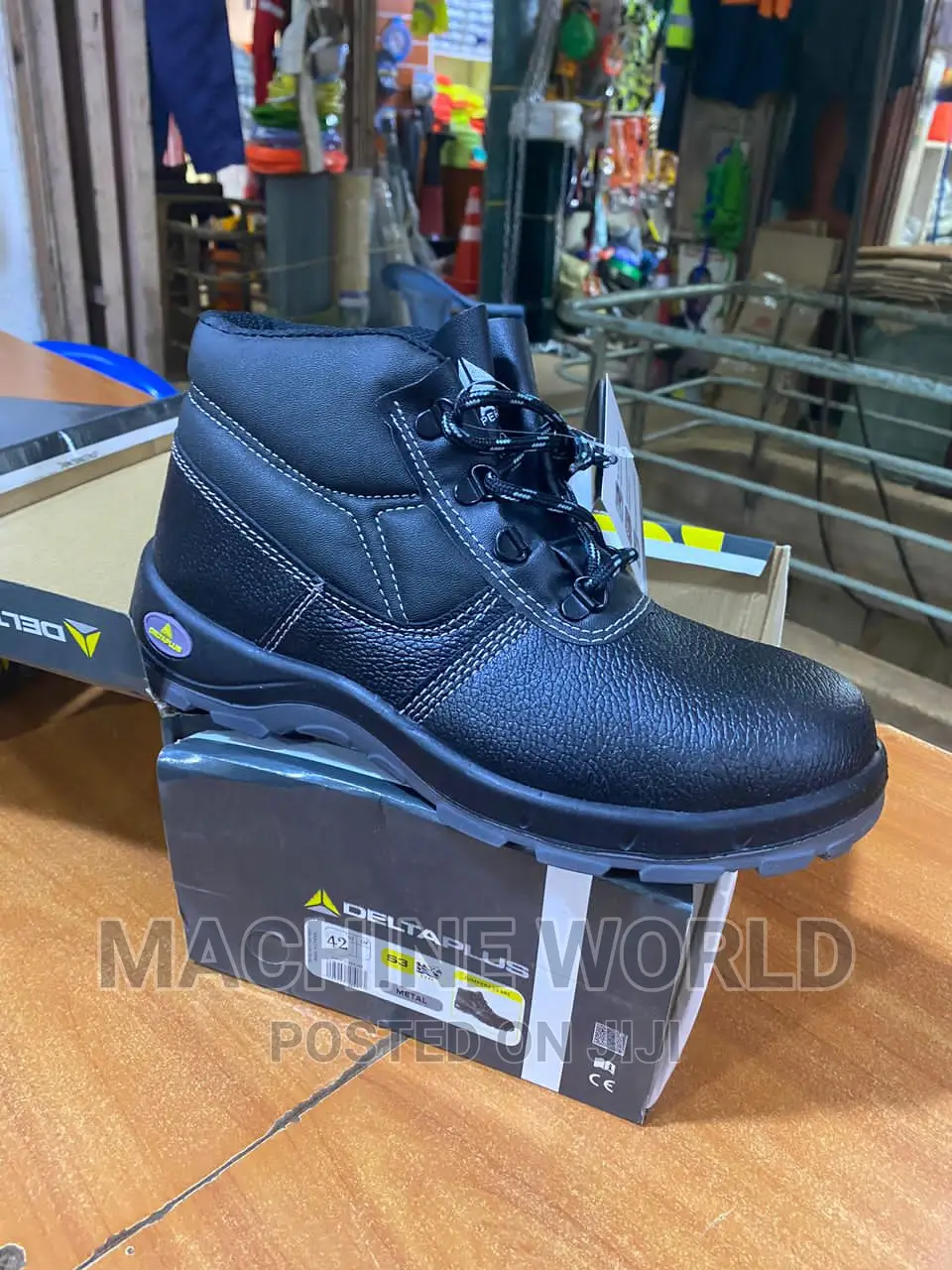 Safety Boy (Protective Shoe)