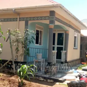 3bdrm House in Buloba Buyala, Central Division for sale