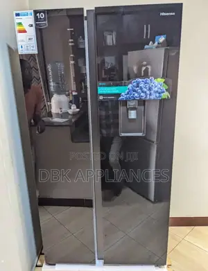 Hisense 750 Litres Side by Side Black Mirror Fridge 2yr Warrant