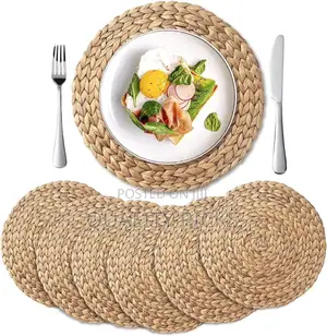 Table Round Placemats
