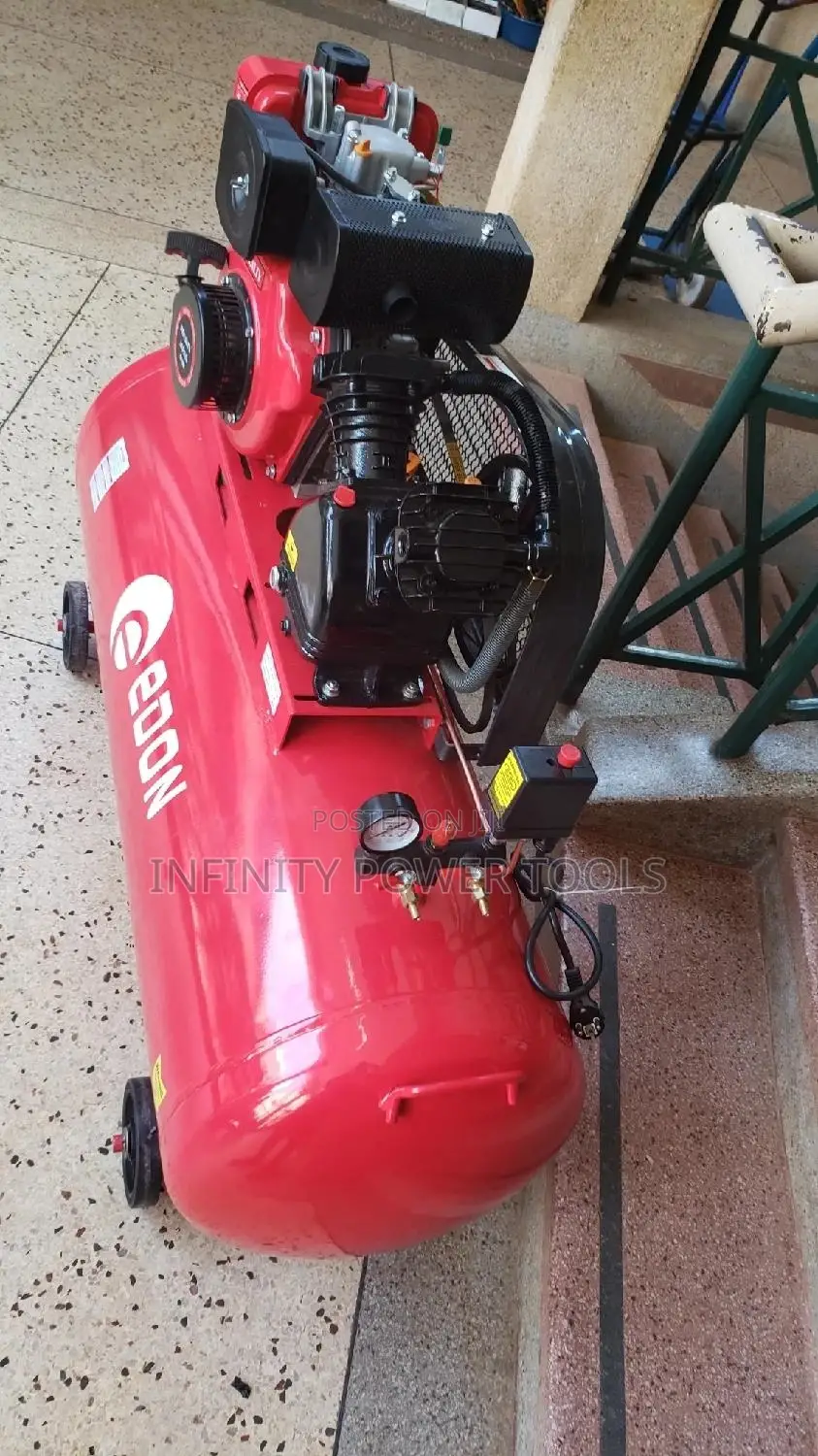 Air Compressor (Diesel Engine) 200l