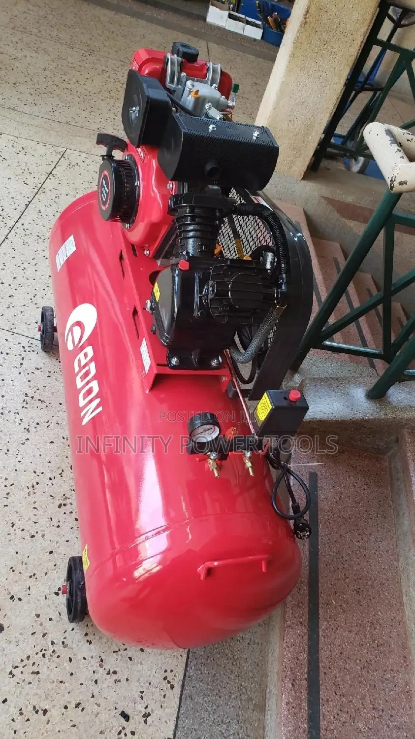 Air Compressor (Diesel Engine) 200l