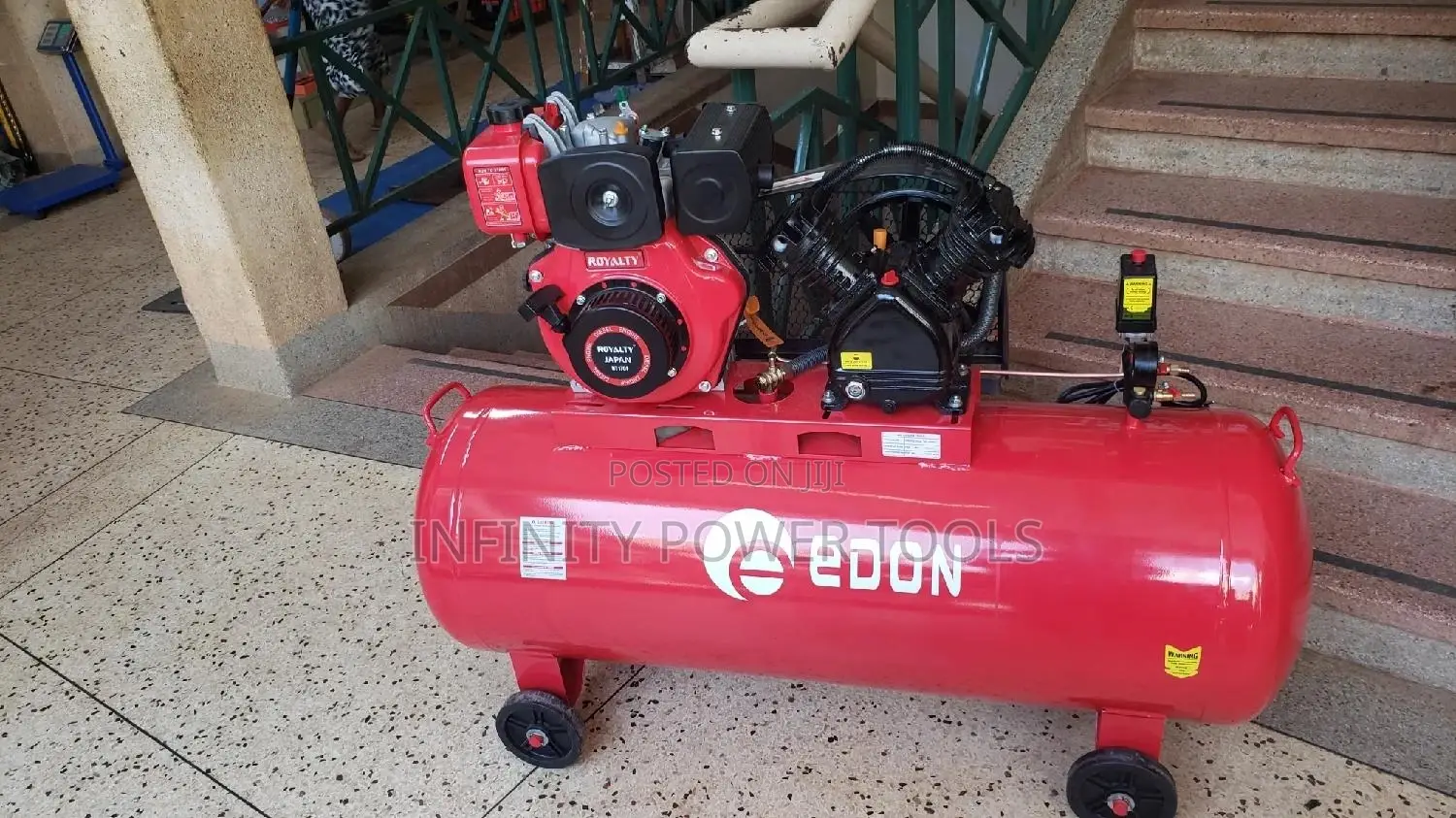 Air Compressor (Diesel Engine) 200l