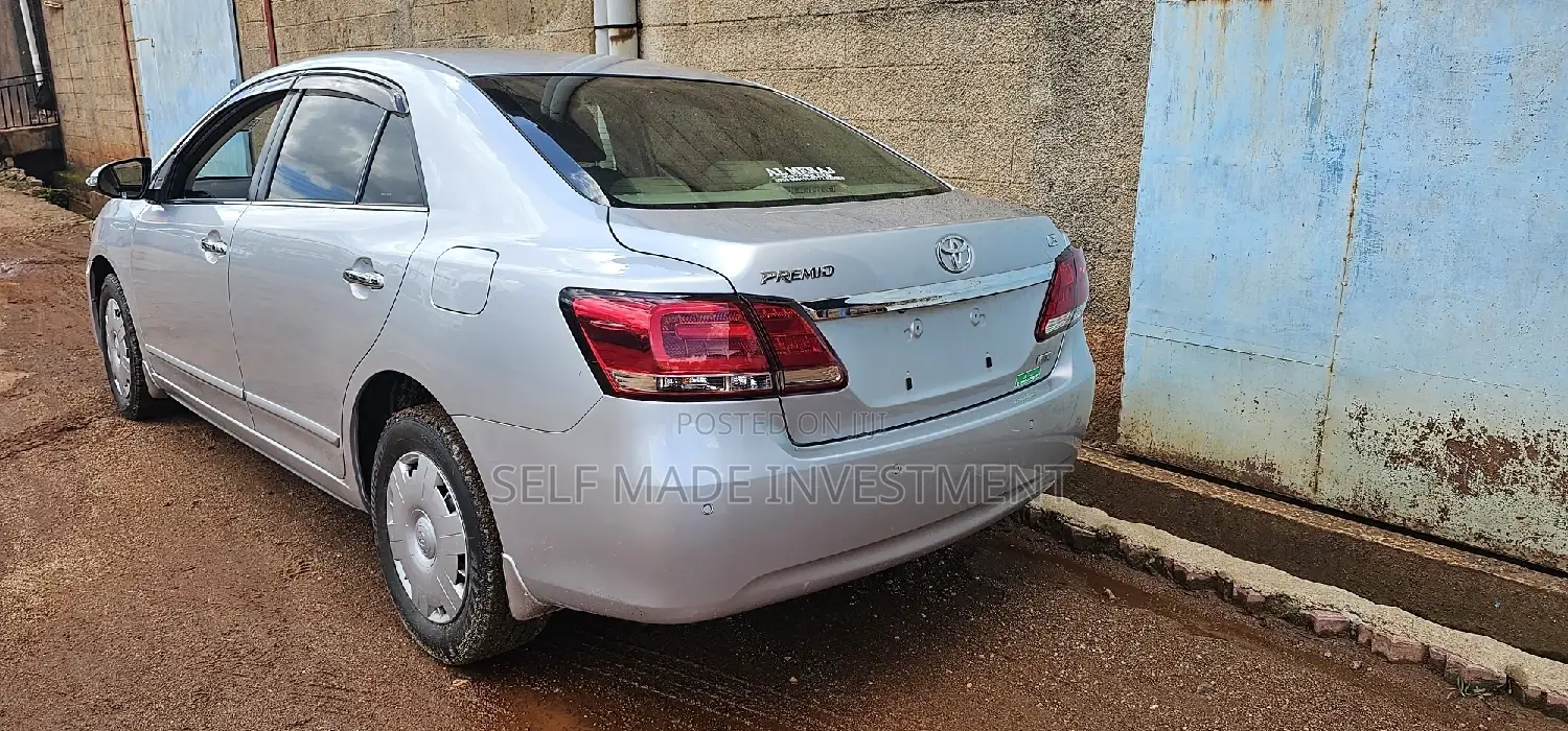 Toyota Premio 2016 White