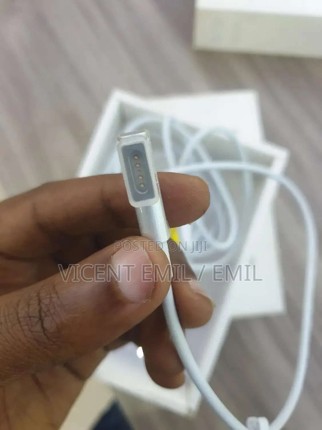 Macbook Adapter 45w 1