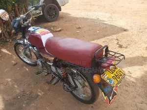 Bajaj Boxer 2009 Red