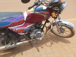 Bajaj Boxer 2017 Red