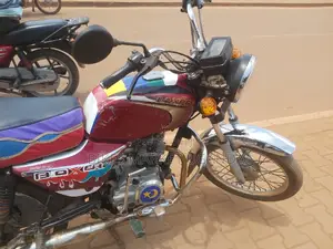 Bajaj Boxer 2017 Red