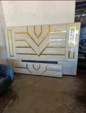 Bed of 6x6feet With Side Drawers Call
