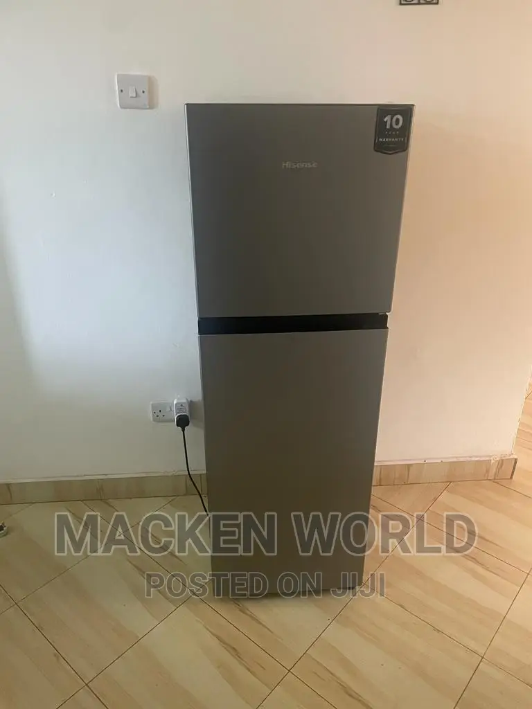 200l Hisense Double Door Fridge in Good Conditions