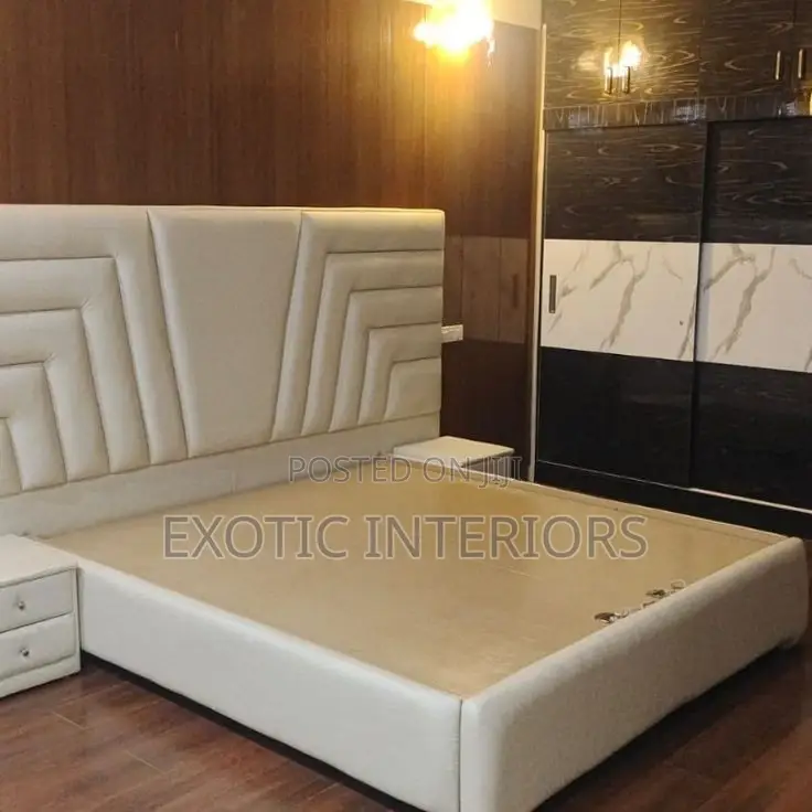 Bed of 5x6fee With Side Drawers Call