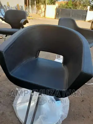 Styling Chair 0075