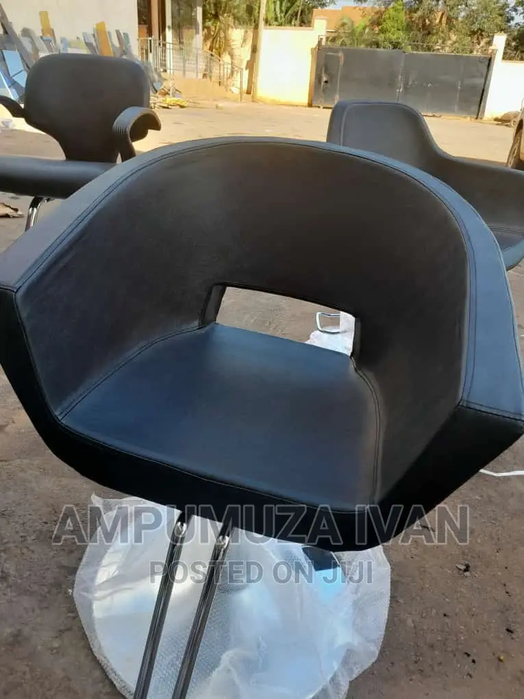 Styling Chair 0075