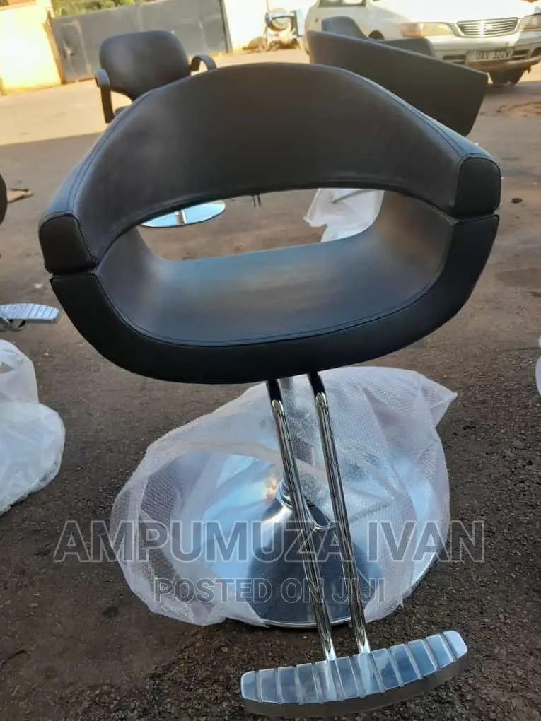 Styling Chair 3332