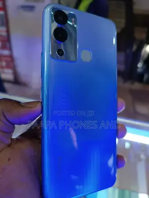 Infinix Hot 20i 64 GB Blue