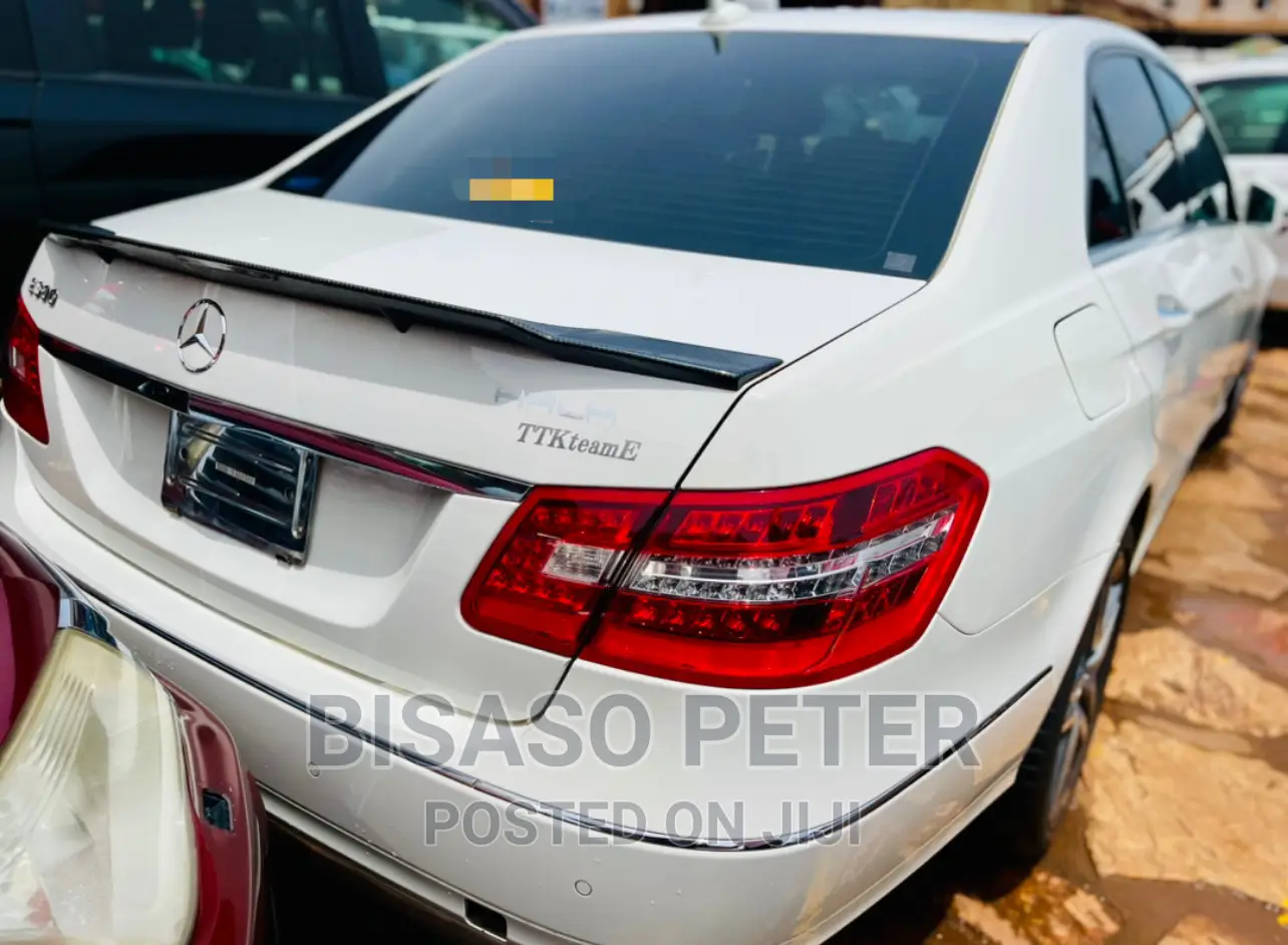 Mercedes-Benz E300 2011 White
