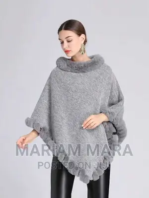 Sweater/Lady's Sweater/Lady's Ponchos