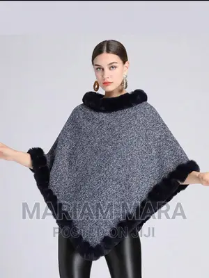 Sweater/Lady's Sweater/Lady's Ponchos