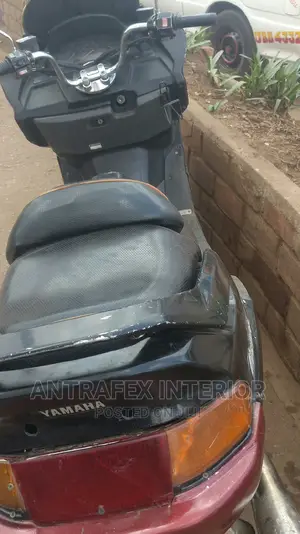 Yamaha Majesty 2019 Red