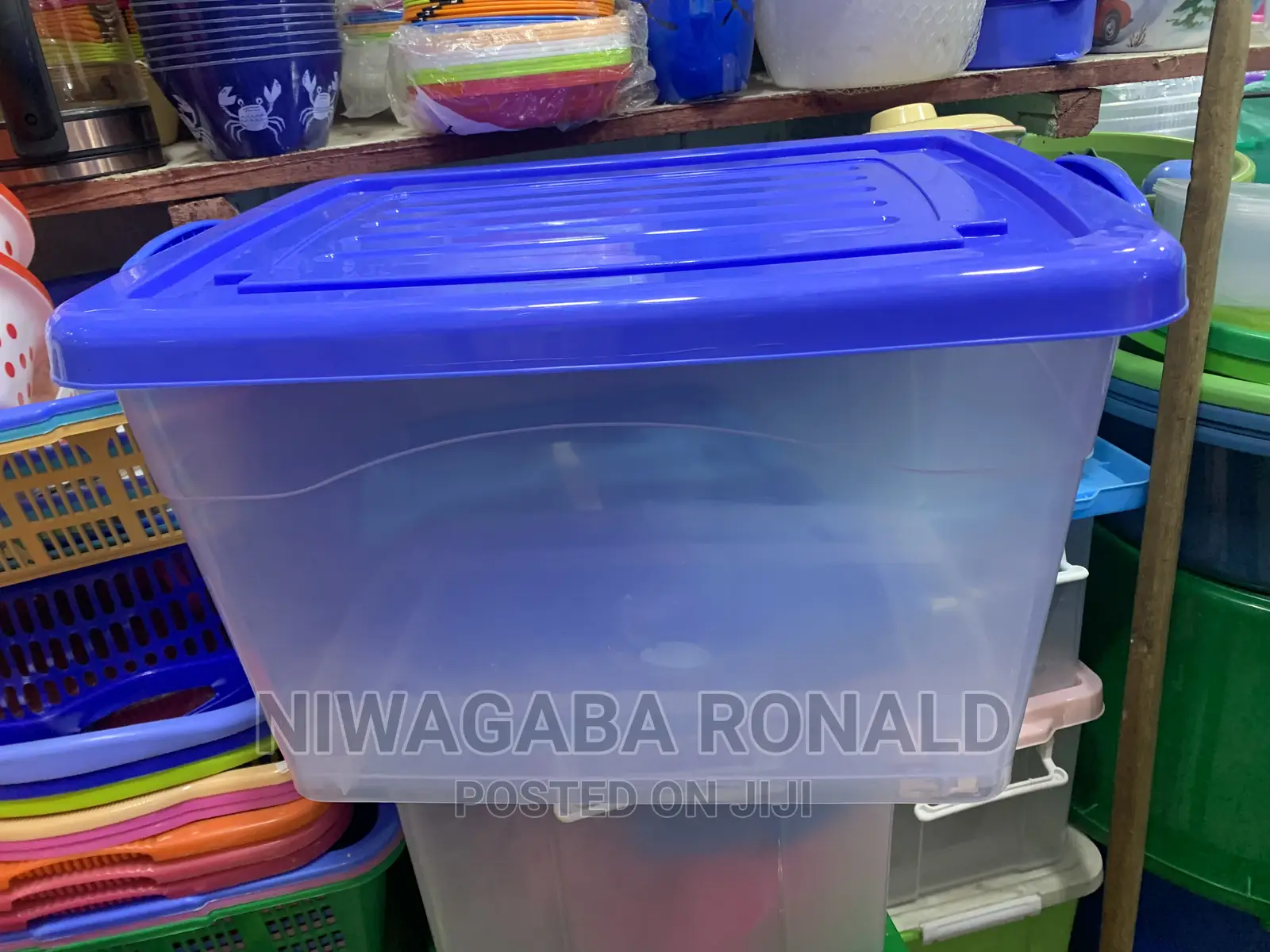 10L Plastic Storage Containers