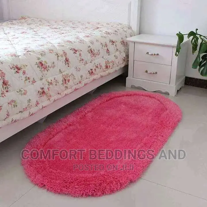 Bedrunner/ Bedside Rug Pink