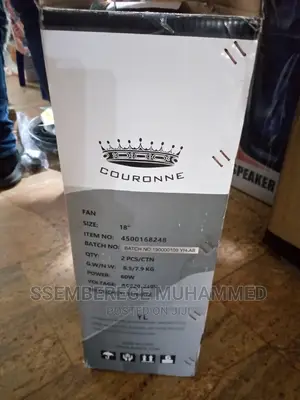 Couronne Stand Fan "18" in Size