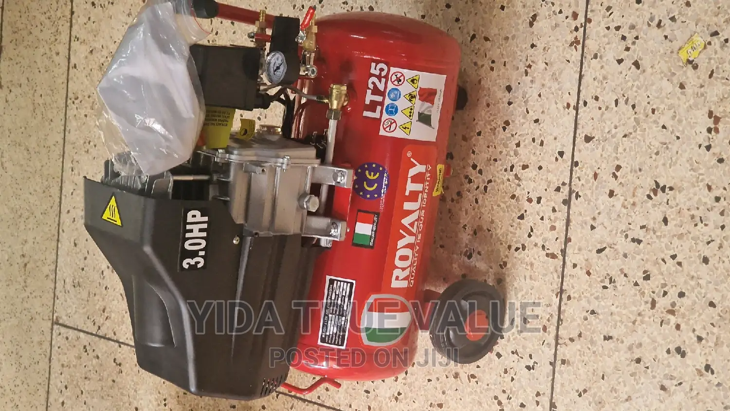 Air Compressor 25 Litres Royalty Italy