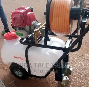 Garden Sprayer With a 50 Litres Tank