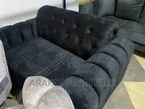 7 Seat Modern Trendy Sofa Set