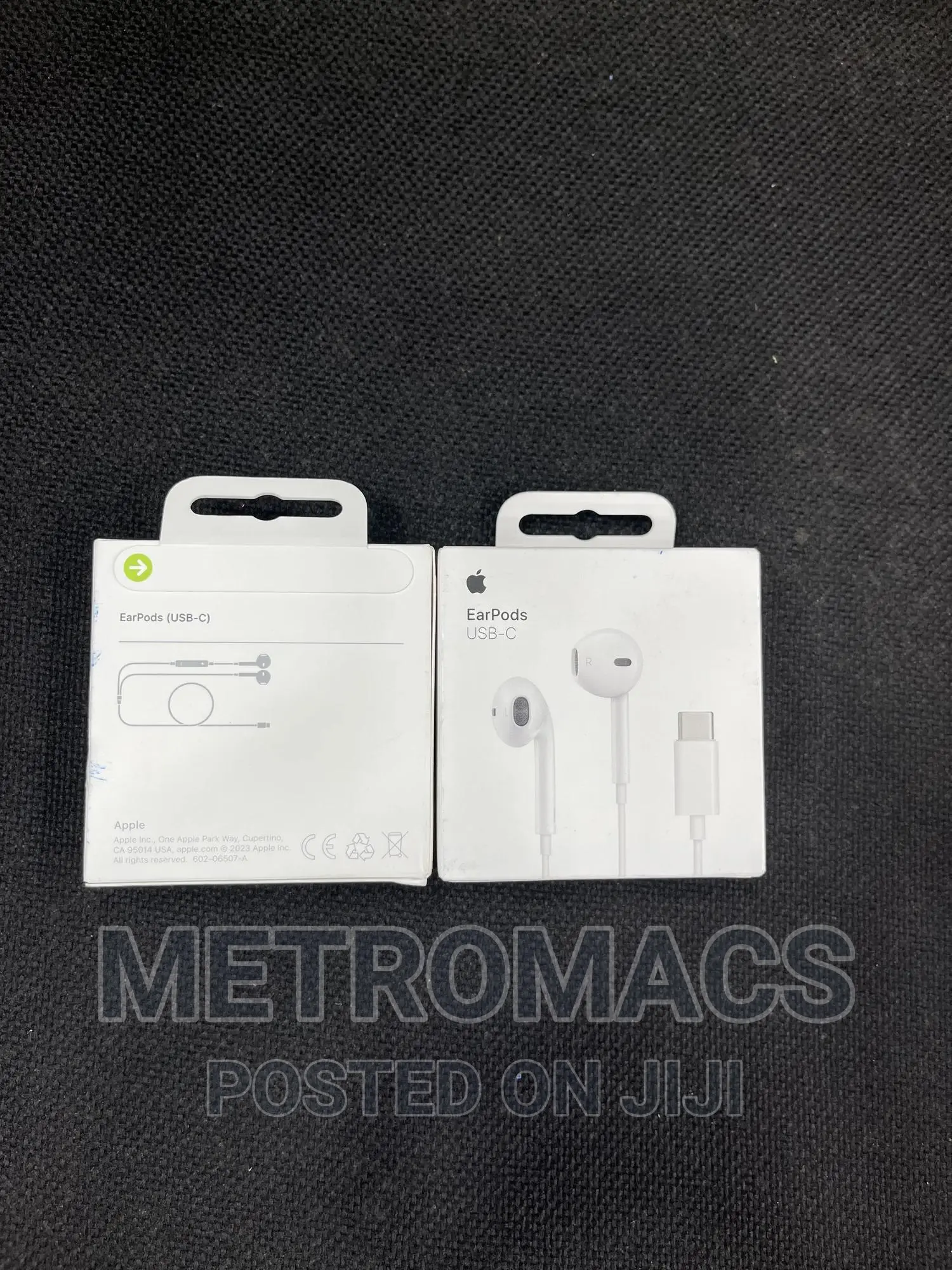 Genuine Apple USB-C Earbuds