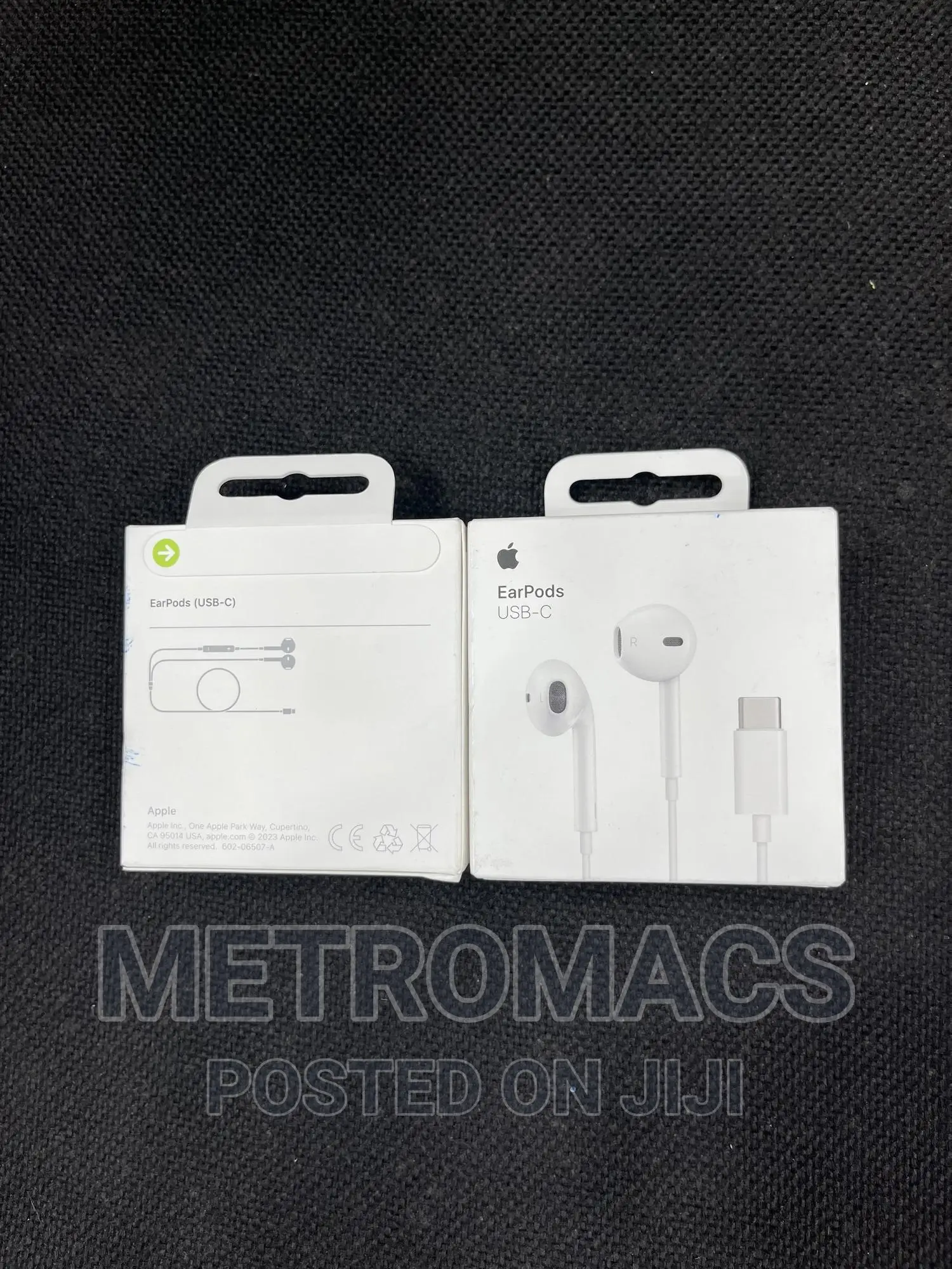 Genuine Apple USB-C Earbuds