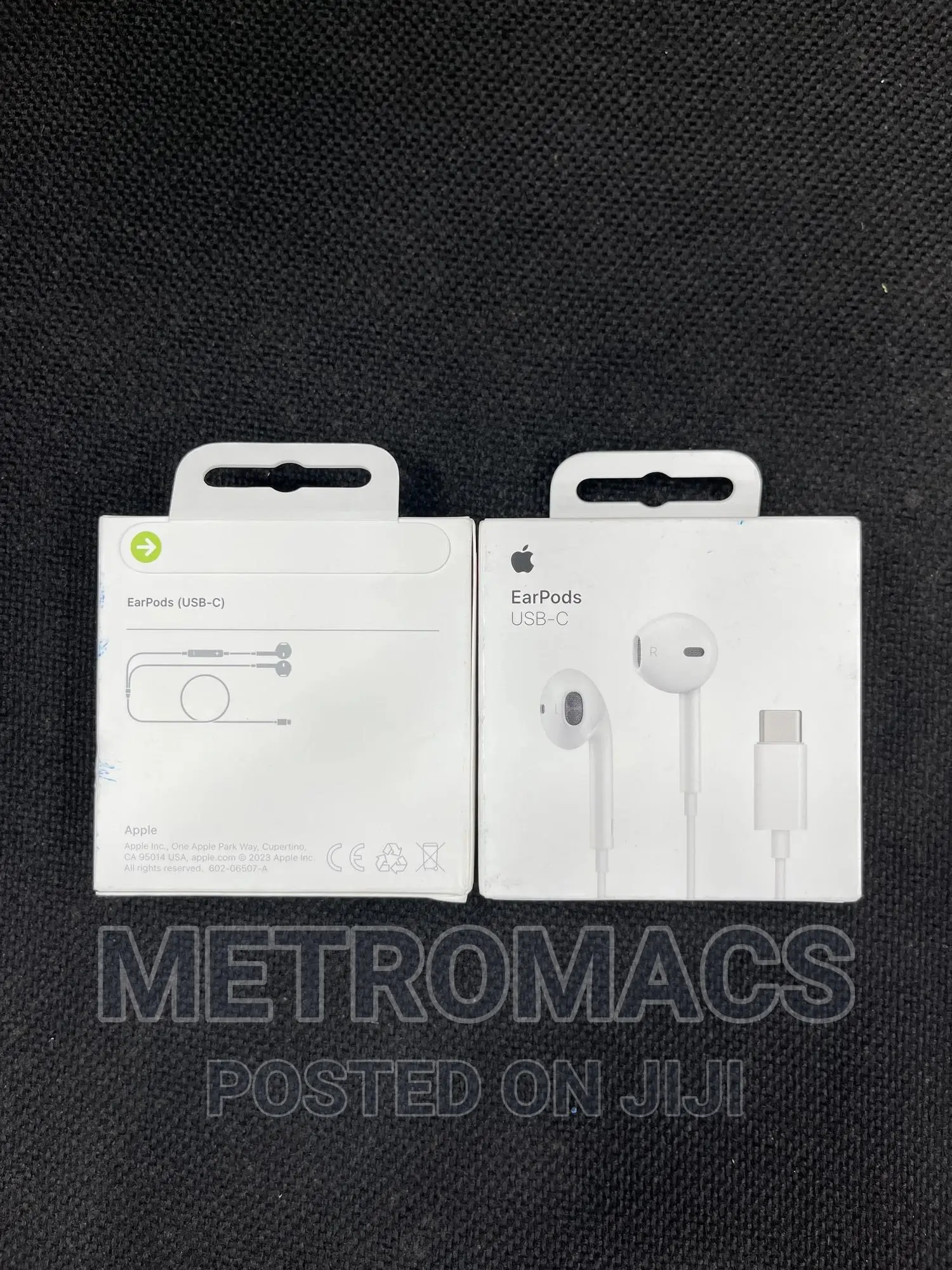 Genuine Apple USB-C Earbuds