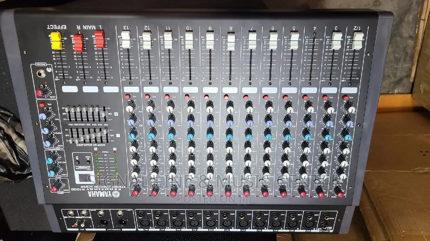 Yamaha Amp Mixe 12channels