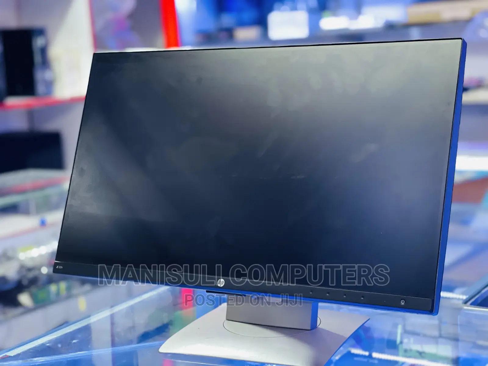 Monitor 22.9 Inch VGA, HDMI, USB 3.0 Display Port