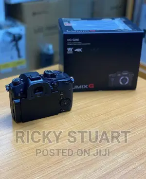 LUMIX GH5 Body Only