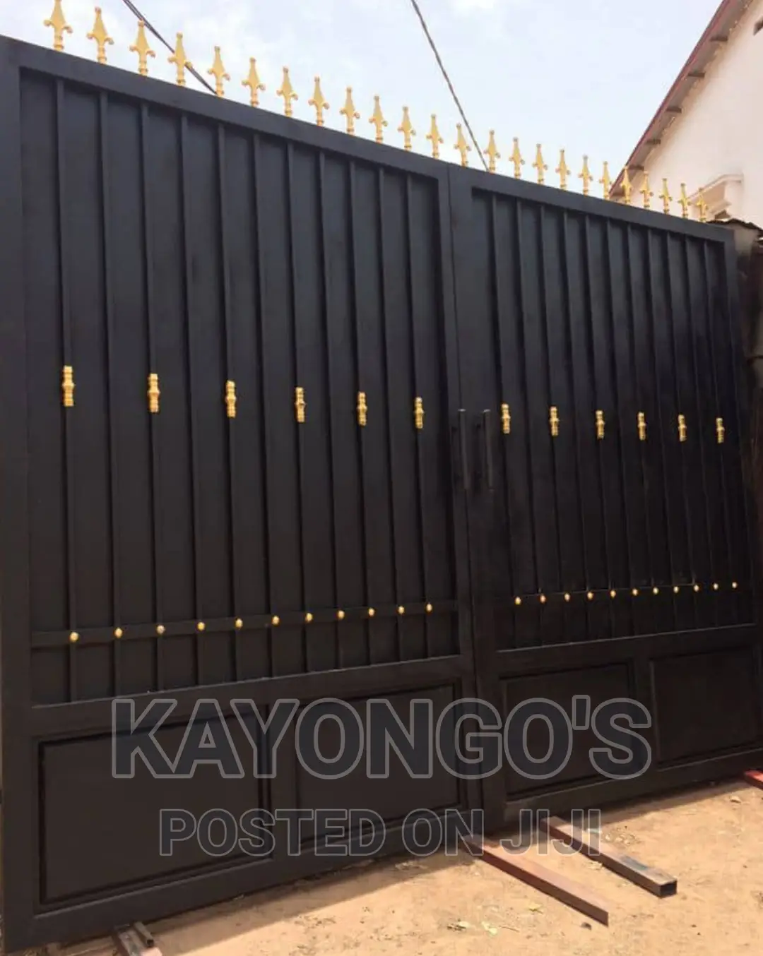 Sliding Gate on Delivery