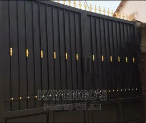 Sliding Gate on Delivery