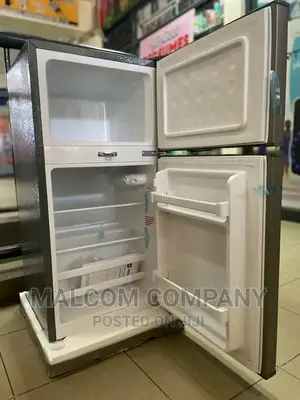 Refrigerator Hisense Double Door