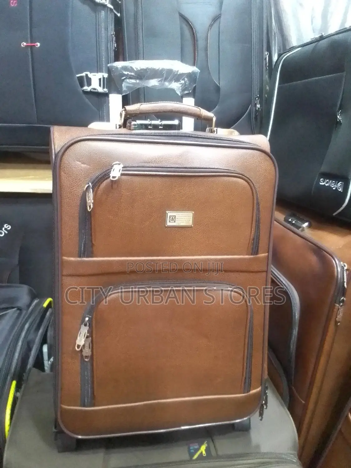 Yuoyae Leather Suitcase