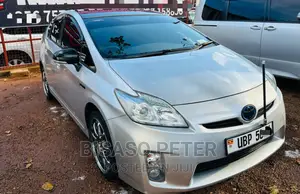 Toyota Prius 2010 White
