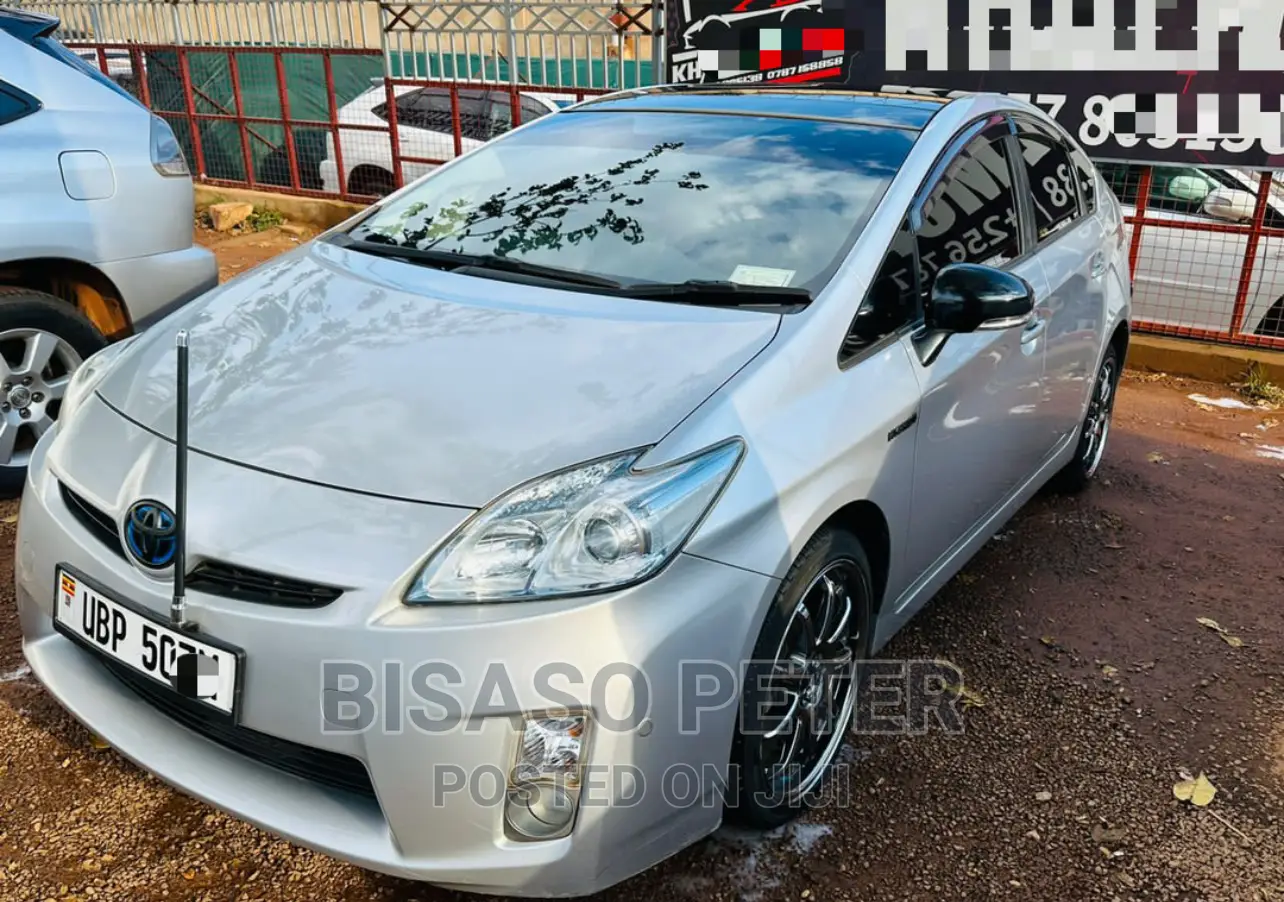 Toyota Prius 2010 White