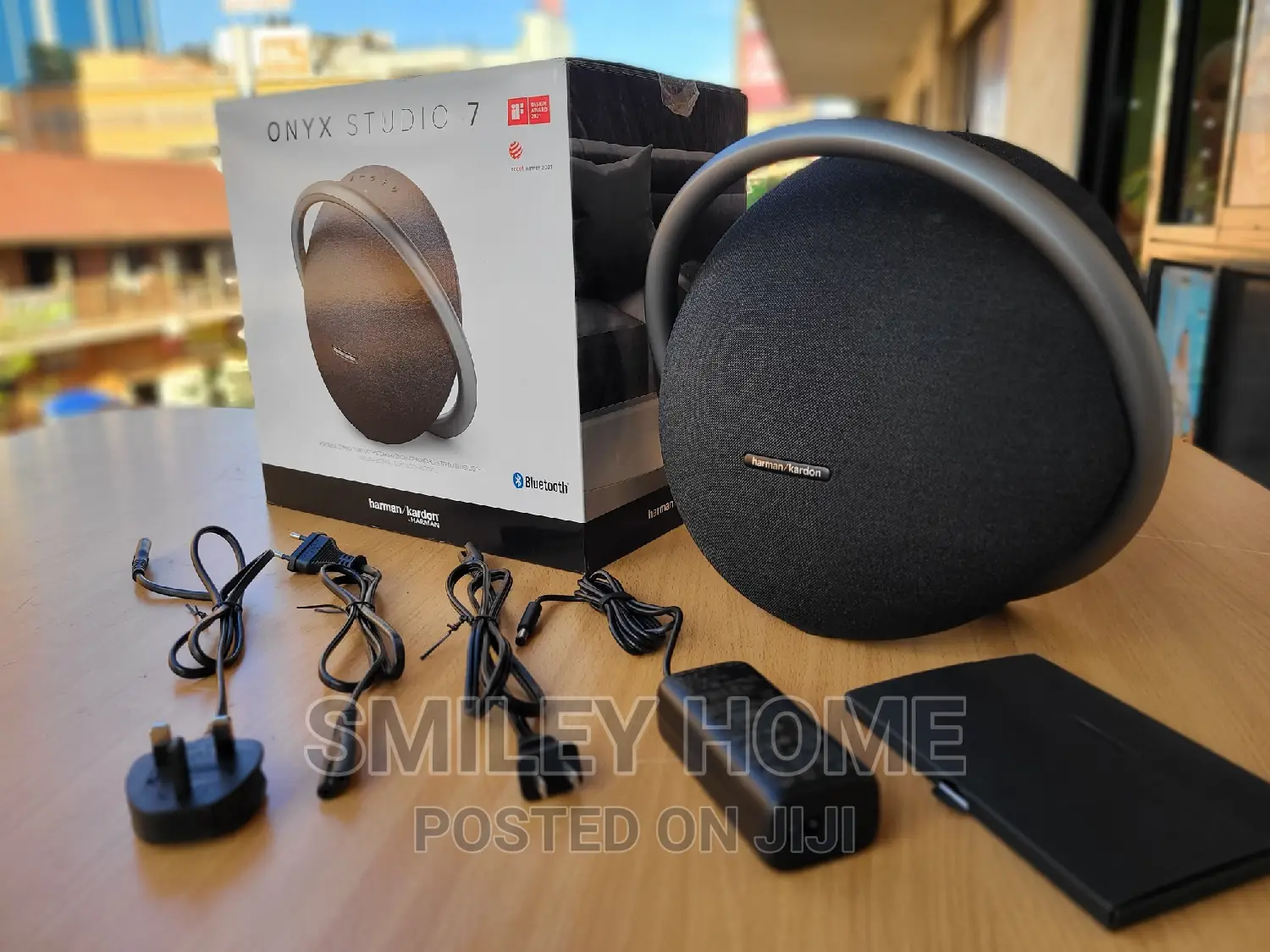 Studio 7 Harman Kardon Speaker