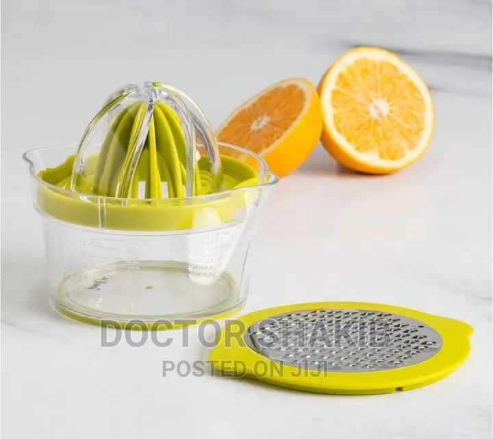 1pc Multifunctional Hand Squeezer Manual Juicer (Green)