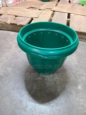 Plastic Round Flower Pot