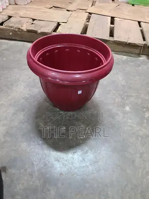 Plastic Round Flower Pot
