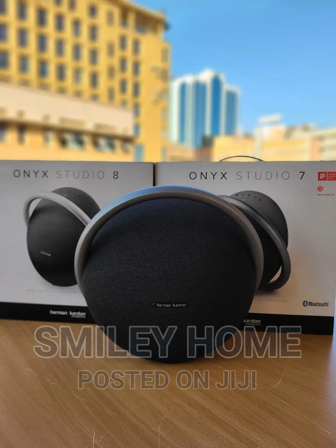 Onyx Studio 8 Harman Kardon