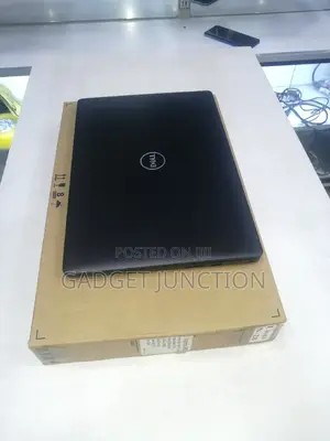 Laptop Dell Inspiron 15 3000 8GB Intel Core I3 HDD 1T