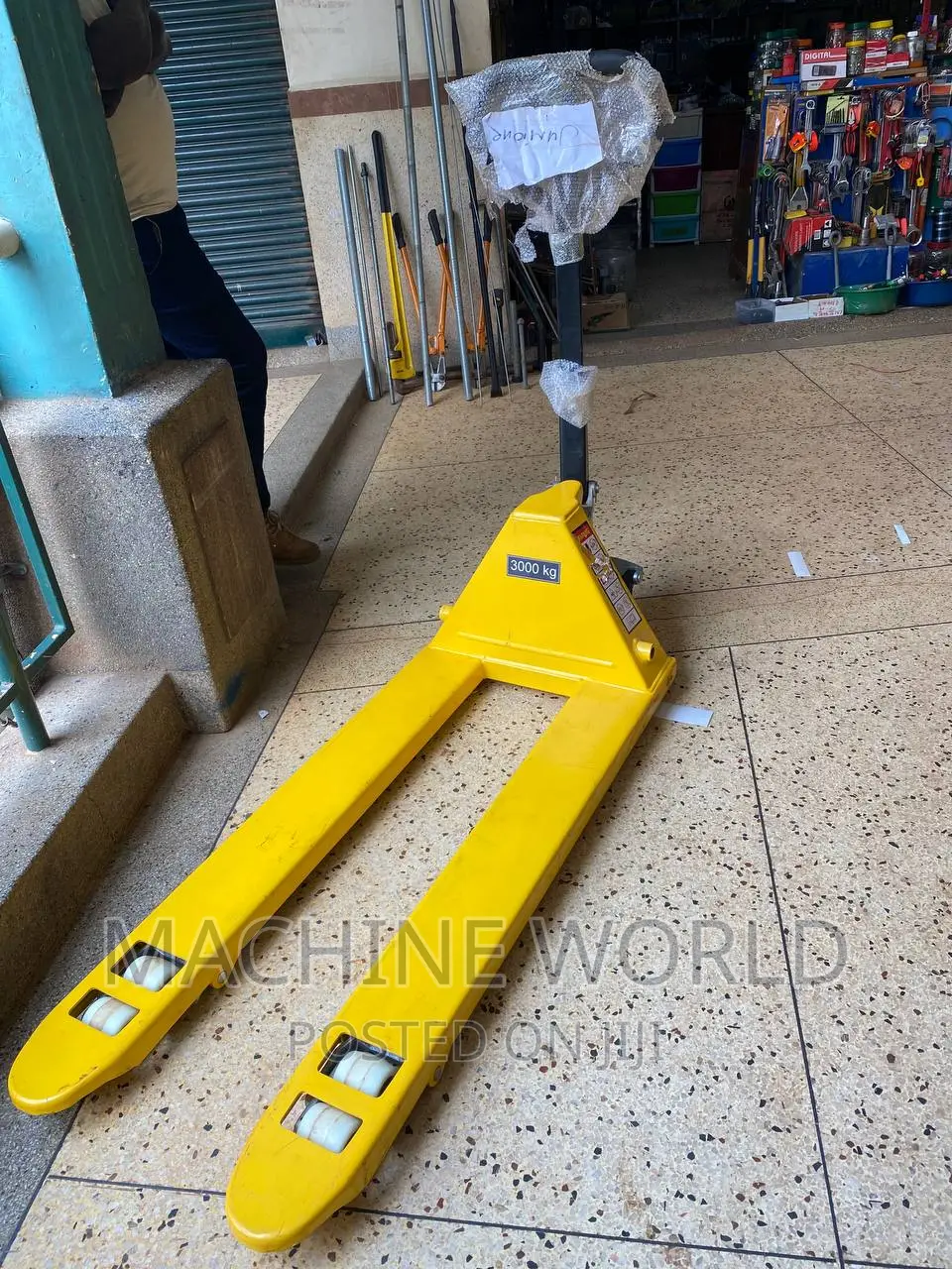 Hand Pallet Truck Phoceene (3000kgs)